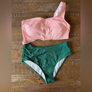 Women’s Two-Piece One-Shoulder Bikini Set in Pink & Green beach summer vacation